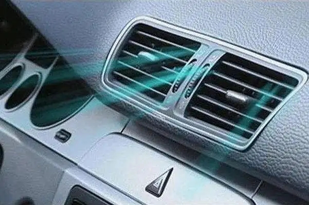 汽車空調(diào)加制冷劑的方法